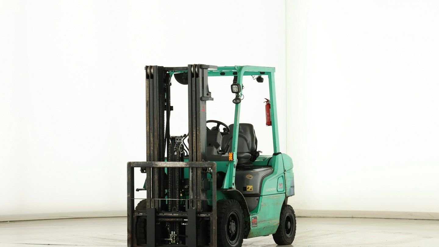 Mitsubishi FD-25-N