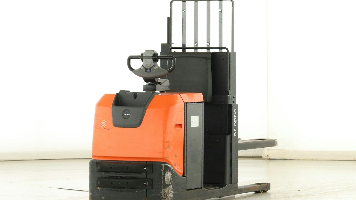 Toyota OSE-120