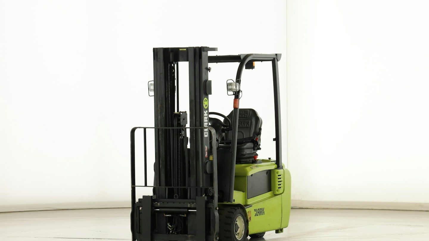 Clark GTX-20-S