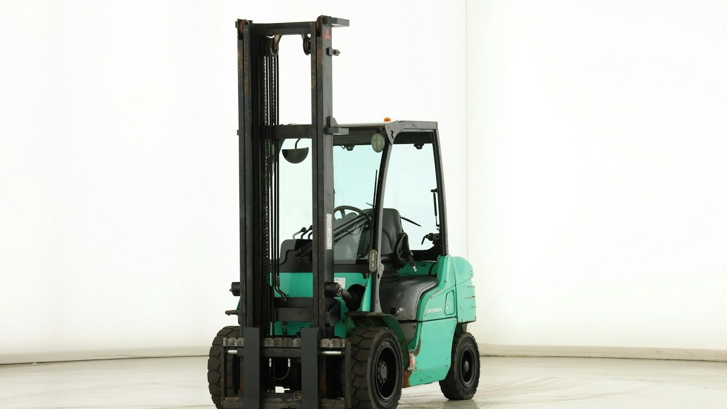 Mitsubishi FD-30-N