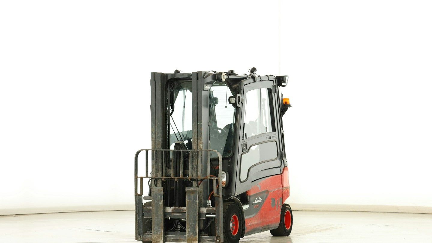 Linde E-25-L-01 (387)