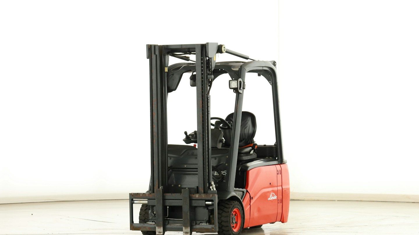 Linde E-16-L-01 (386)