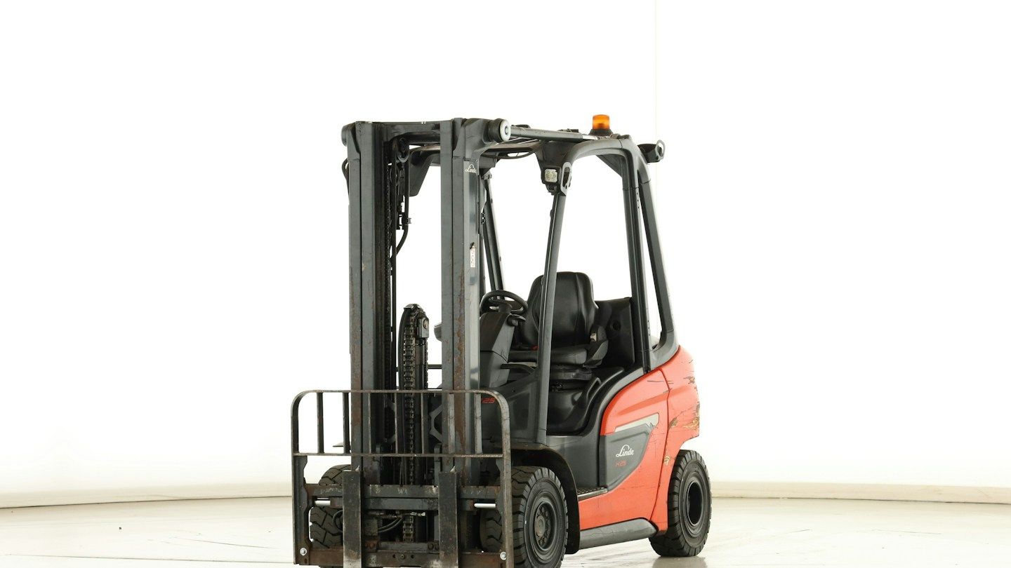 Linde H-25-D-01 (1202)