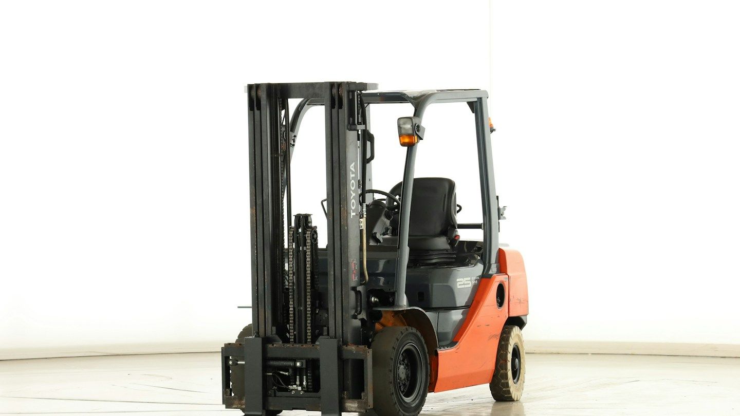 Toyota 32-8-FG-25