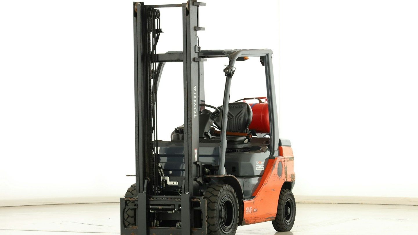 Toyota 02-8-FGF-25