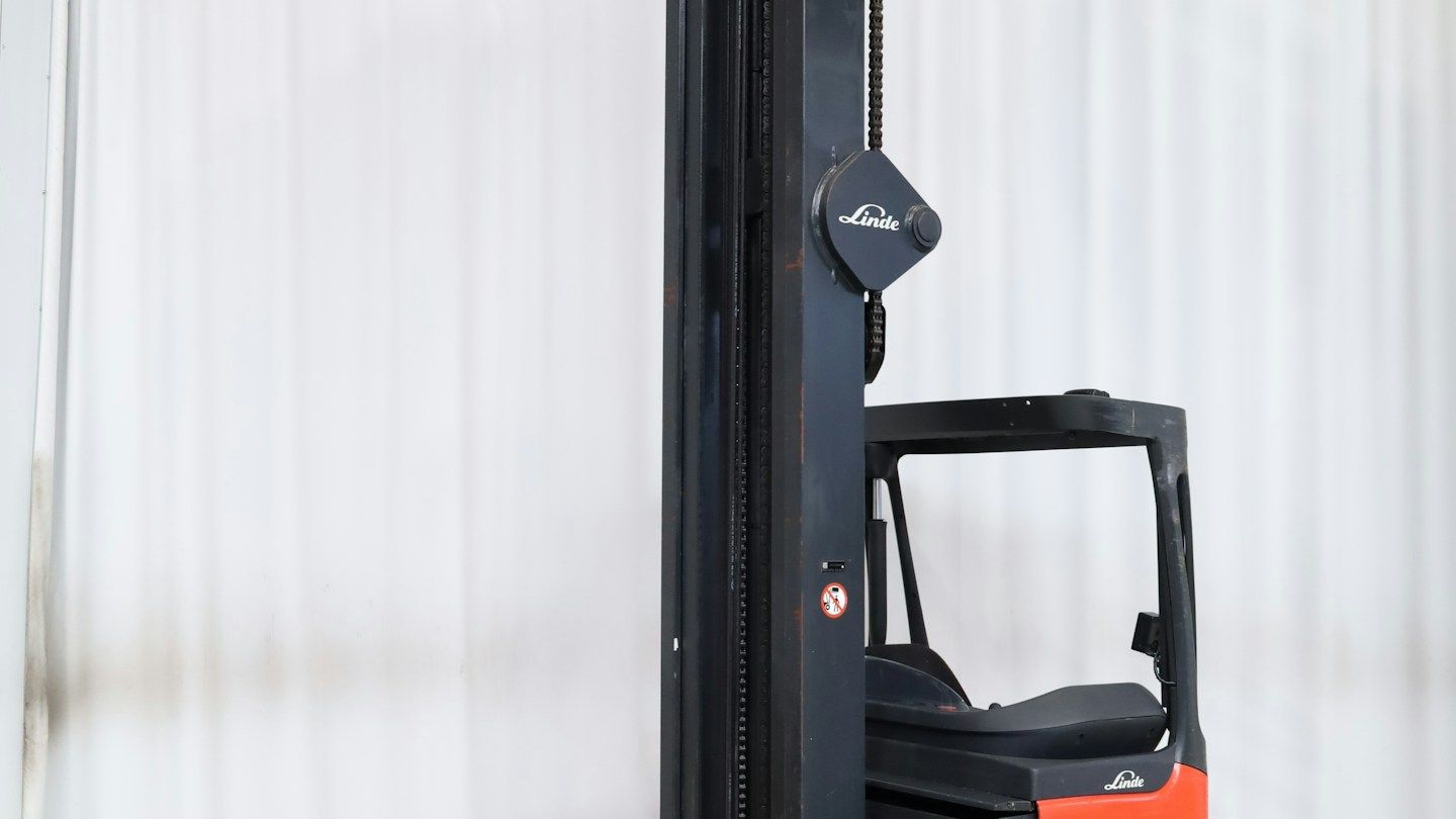 Linde R-16-HD-01 (1120)