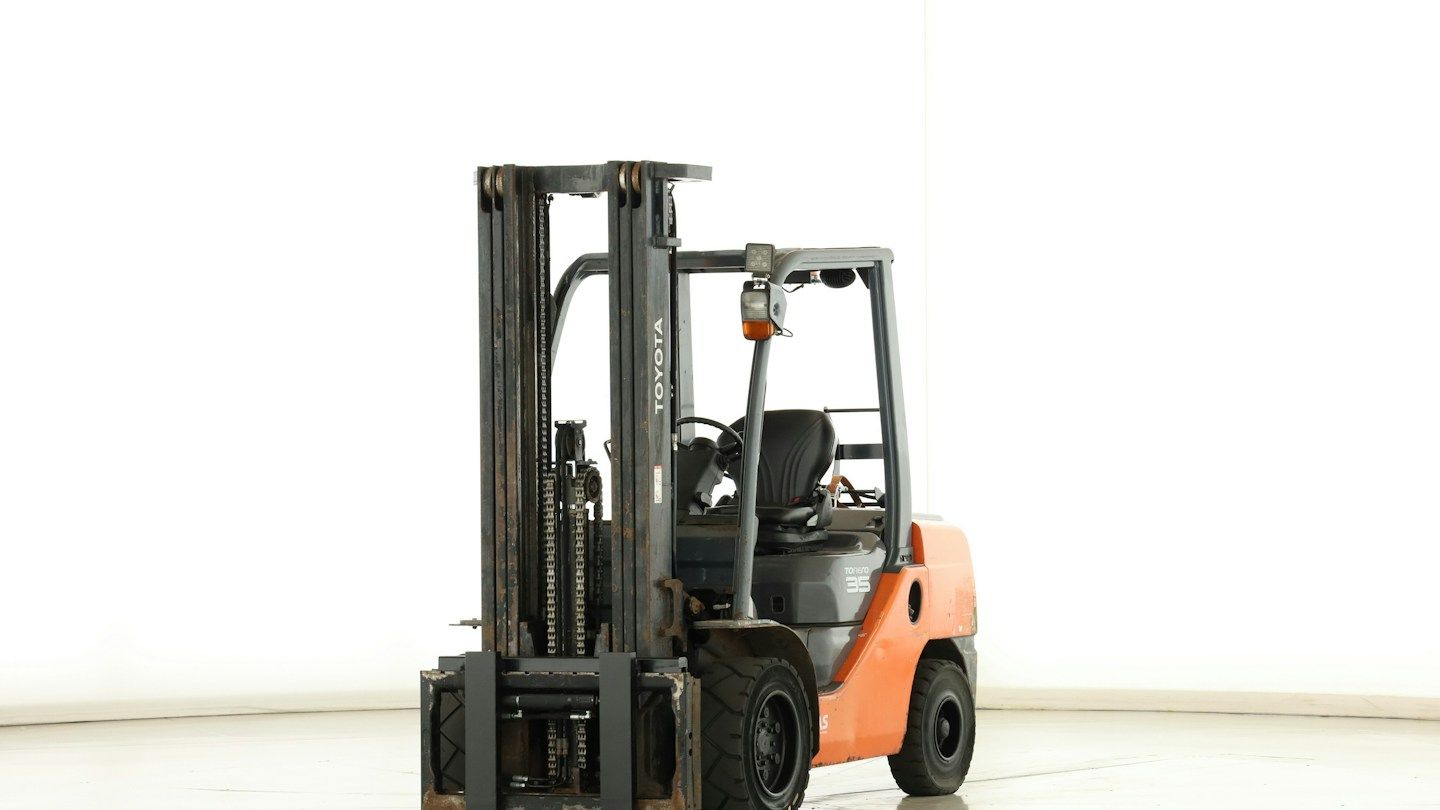 Toyota 02-8-FGJF-35