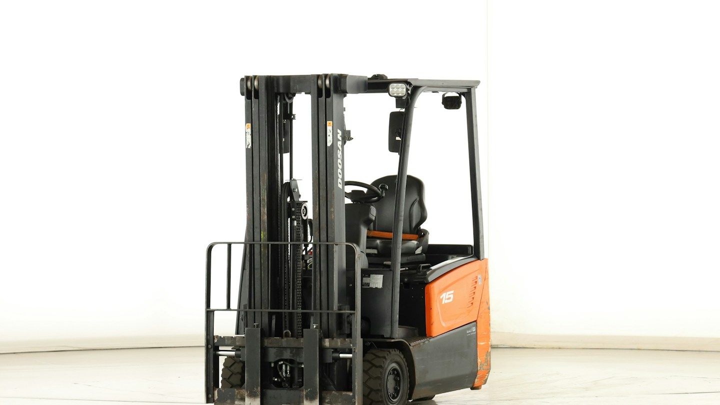 Doosan B-15-T-7