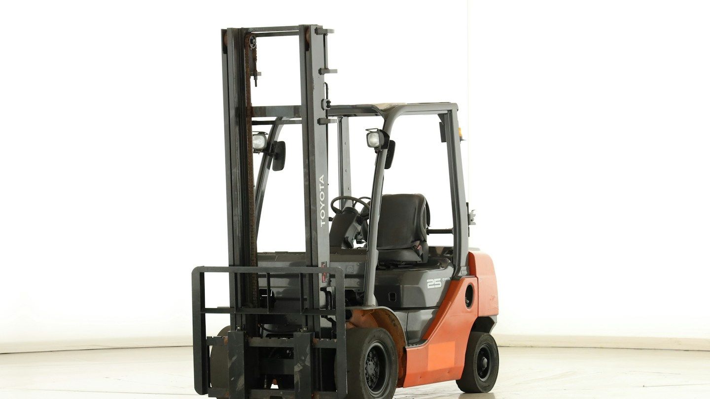 Toyota 32-8-FG-25