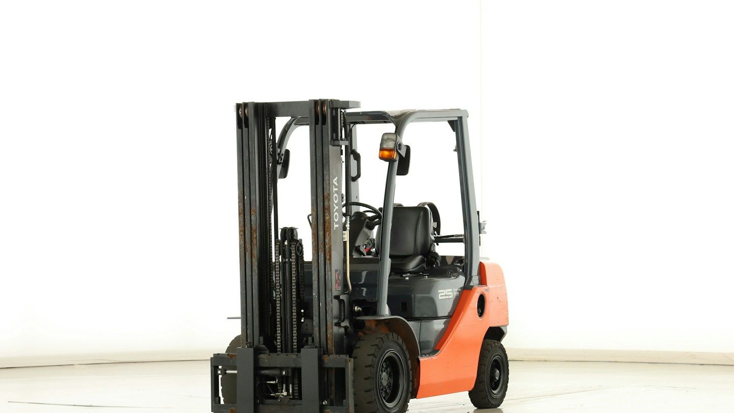 Toyota 32-8-FG-25