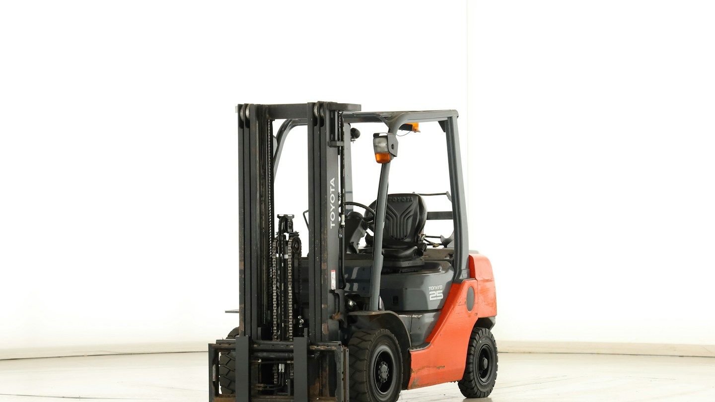 Toyota 02-8-FGF-25