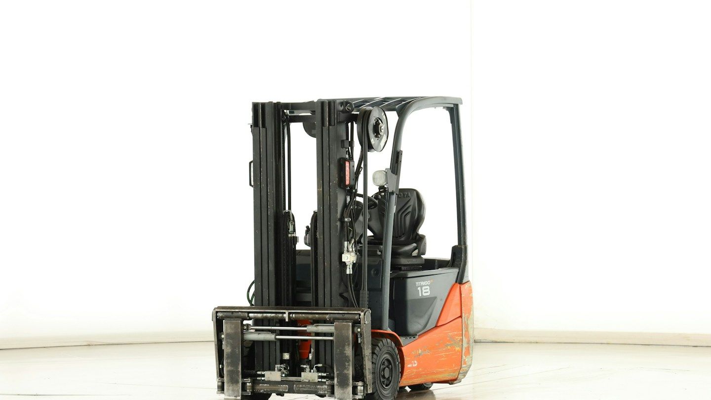 Toyota 8-FBEK-18-T