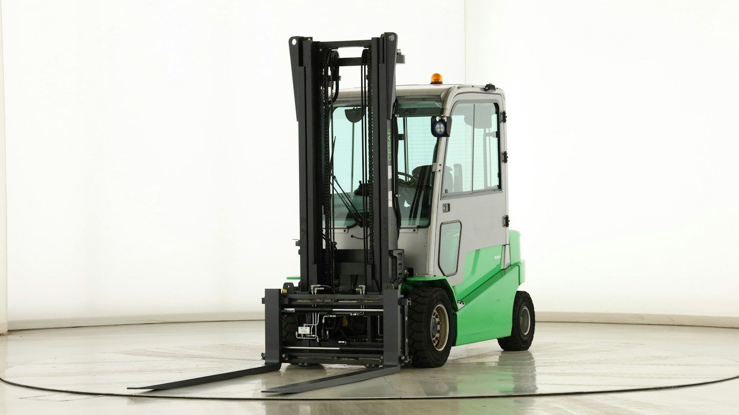 Cesab B-645