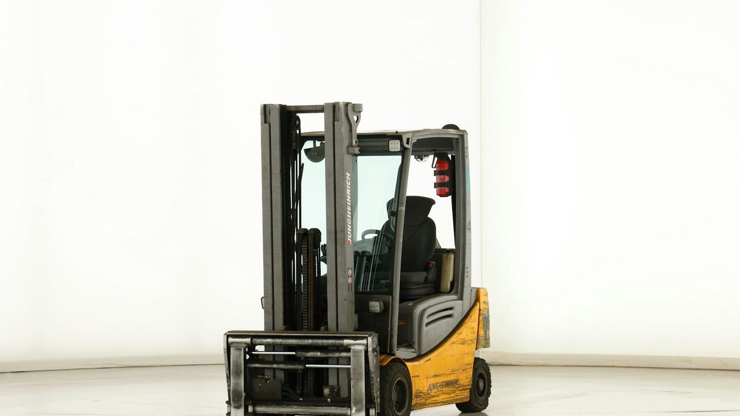 Jungheinrich EFG-320