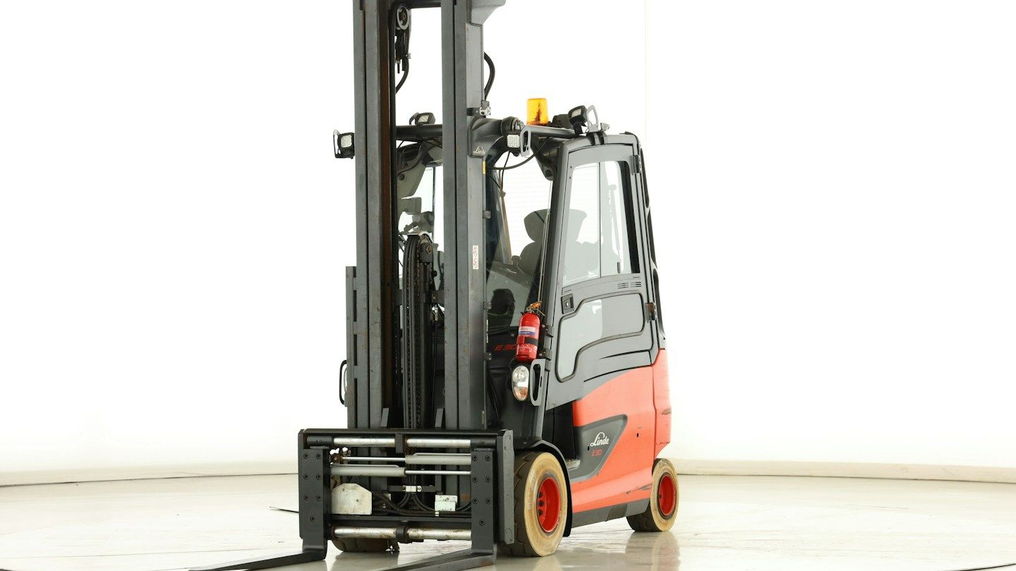 Linde E-30-HL-01-600 (387)