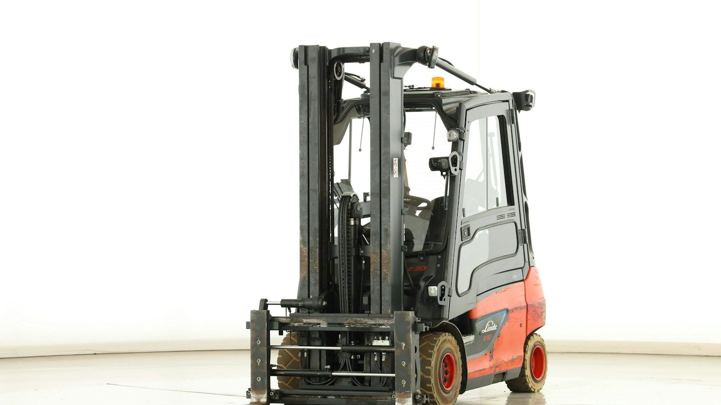 Linde E-30-01 (387)