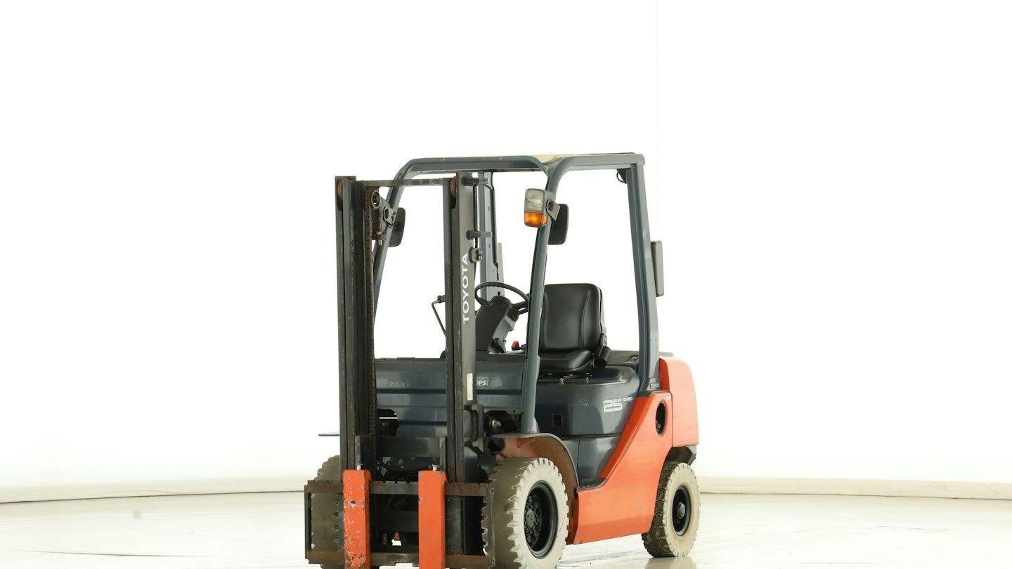 Toyota 02-8-FD-25