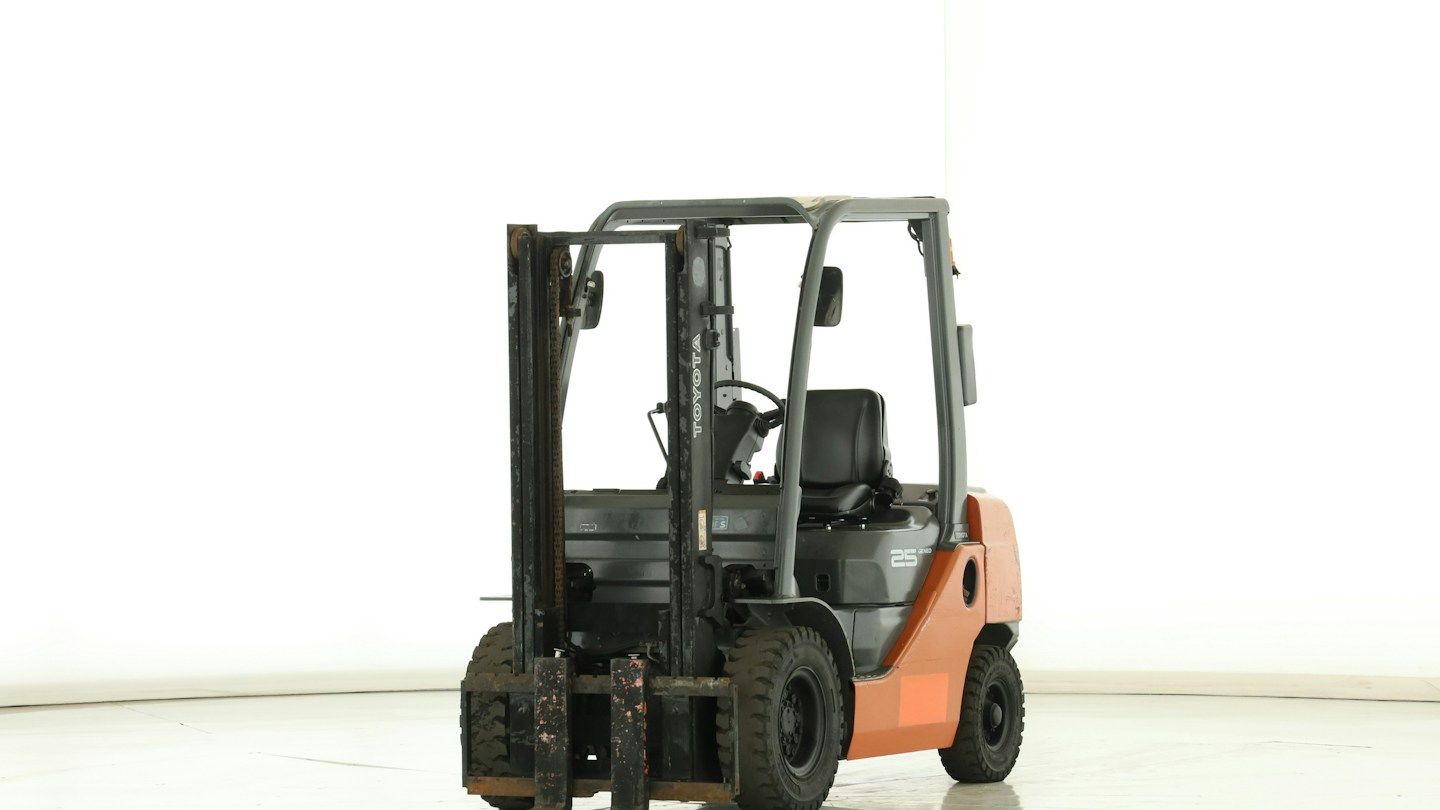 Toyota 02-8-FDL-25