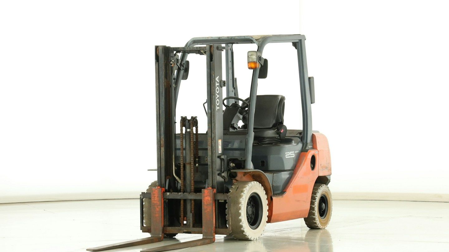 Toyota 02-8-FDL-25