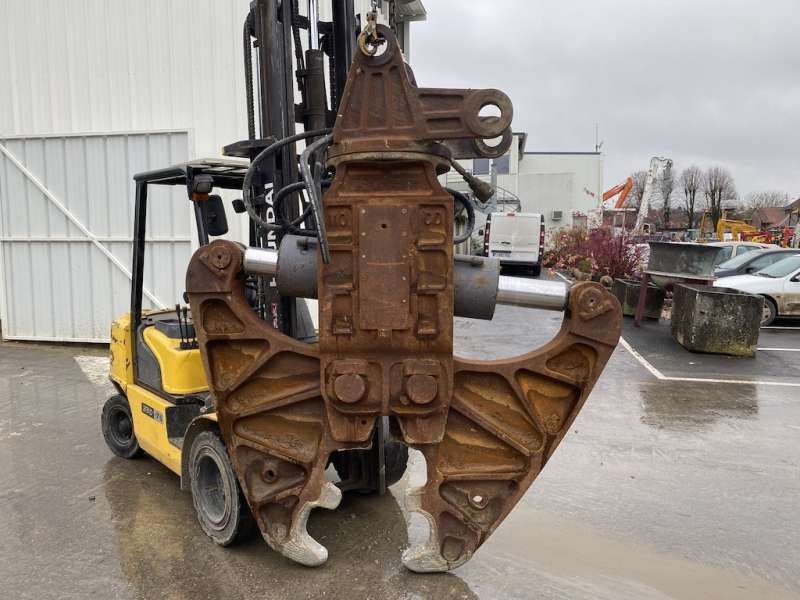 AUTRE Cisaille a beton Pour Pelles de 35 Tonnes