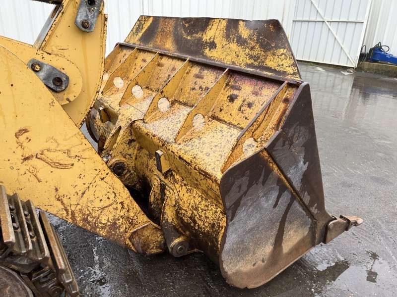 CATERPILLAR 953