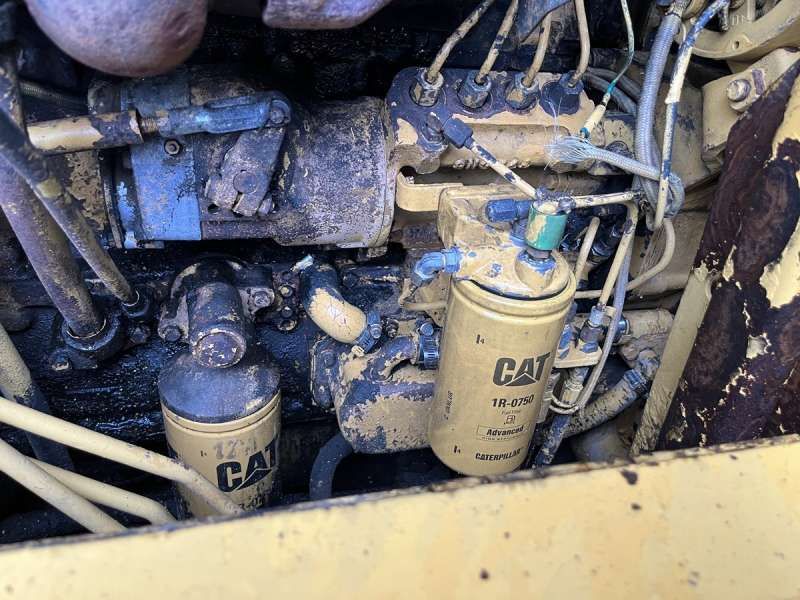 CATERPILLAR 953