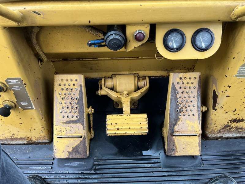 CATERPILLAR 953