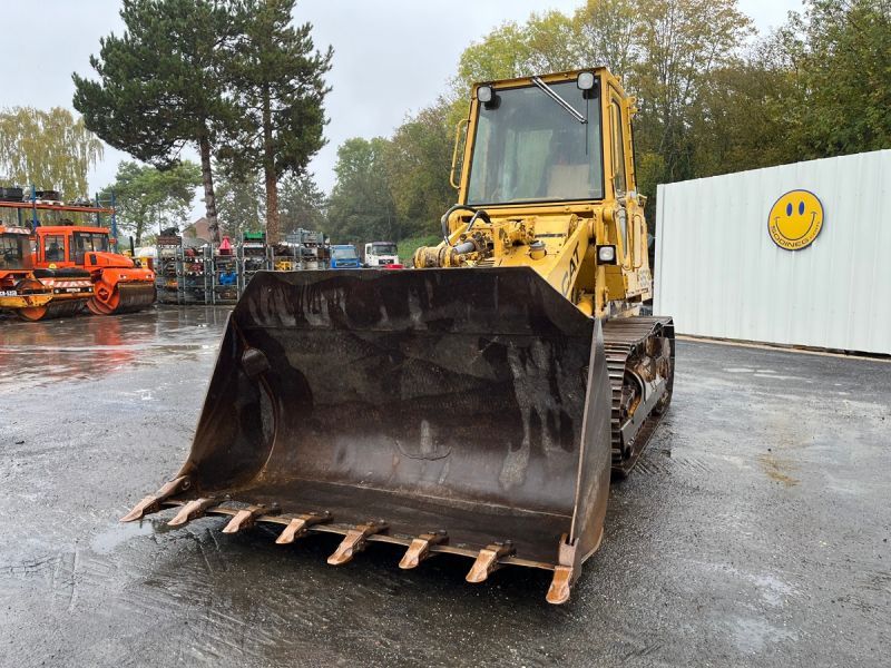 CATERPILLAR 953