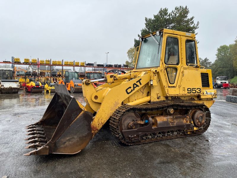 CATERPILLAR 953