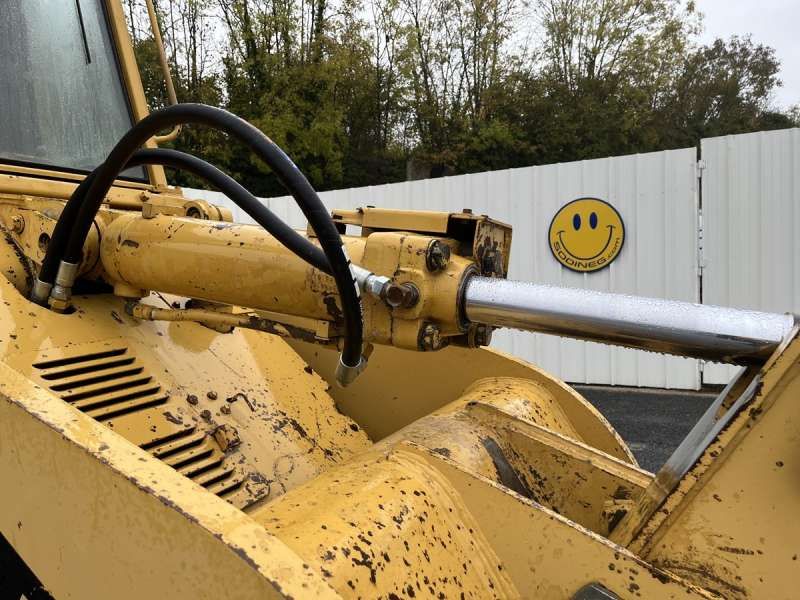 CATERPILLAR 953