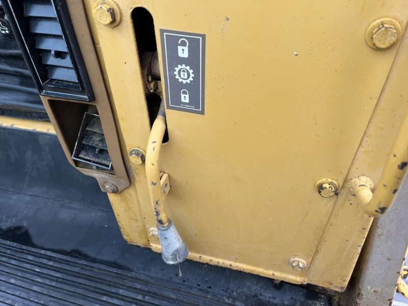 CATERPILLAR 953