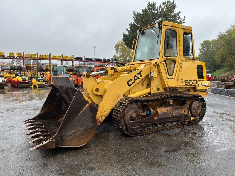 CATERPILLAR 953