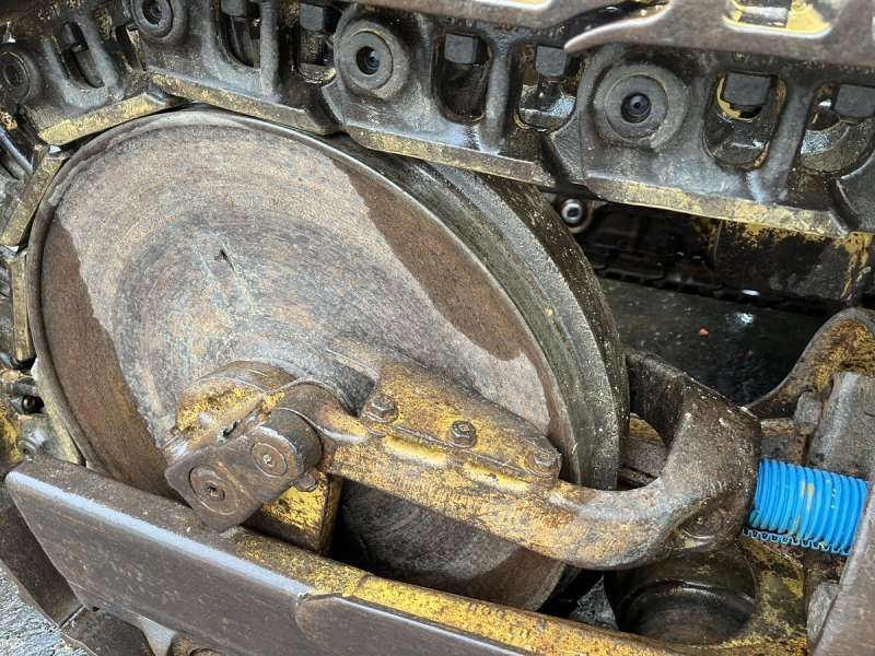 CATERPILLAR 953
