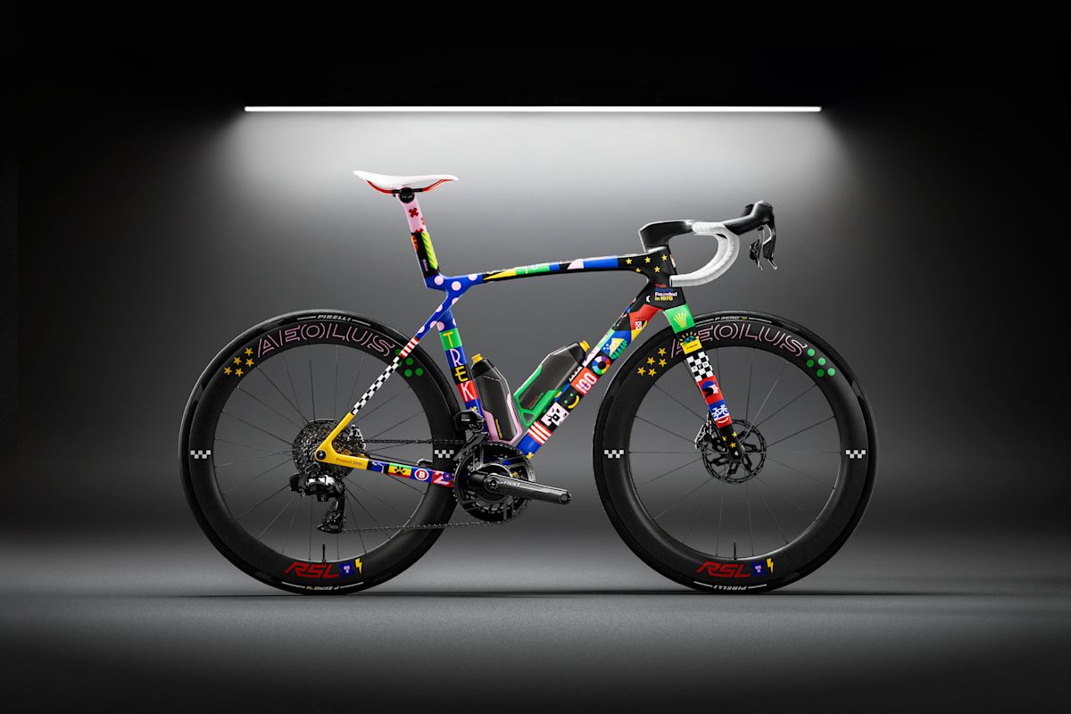 Trek Madone SLR 9 AXS Gen 8 - The First 50 ICON