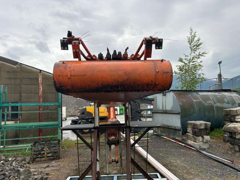 HITACHI EX400LC