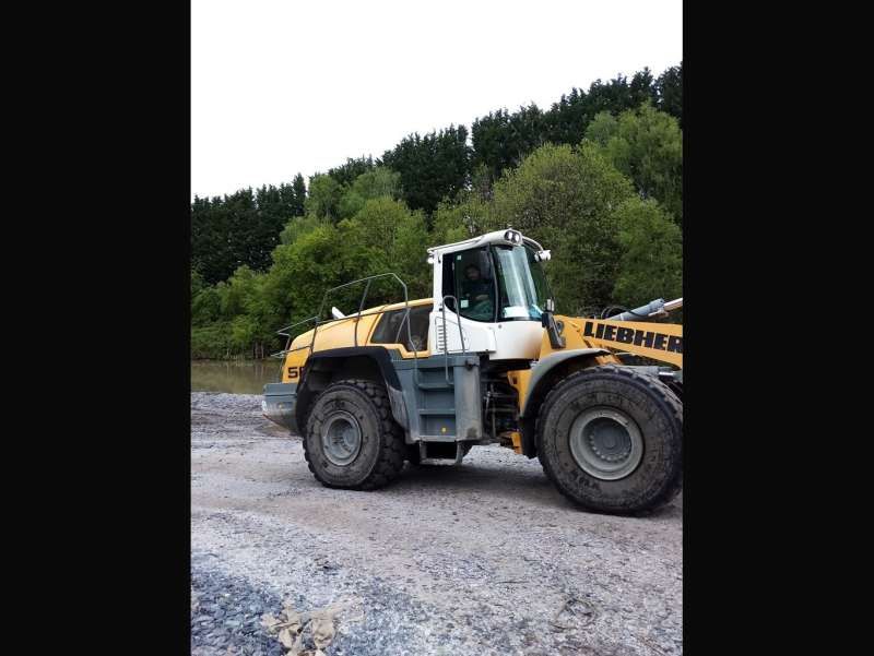LIEBHERR L566
