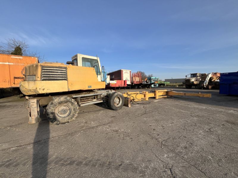 LIEBHERR A316 - POUR PIECES