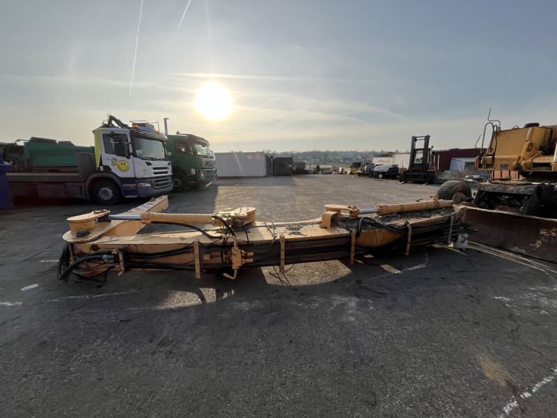 LIEBHERR A316 - POUR PIECES