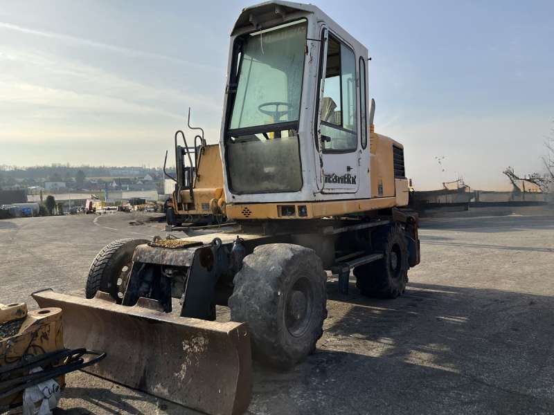 LIEBHERR A316 - POUR PIECES