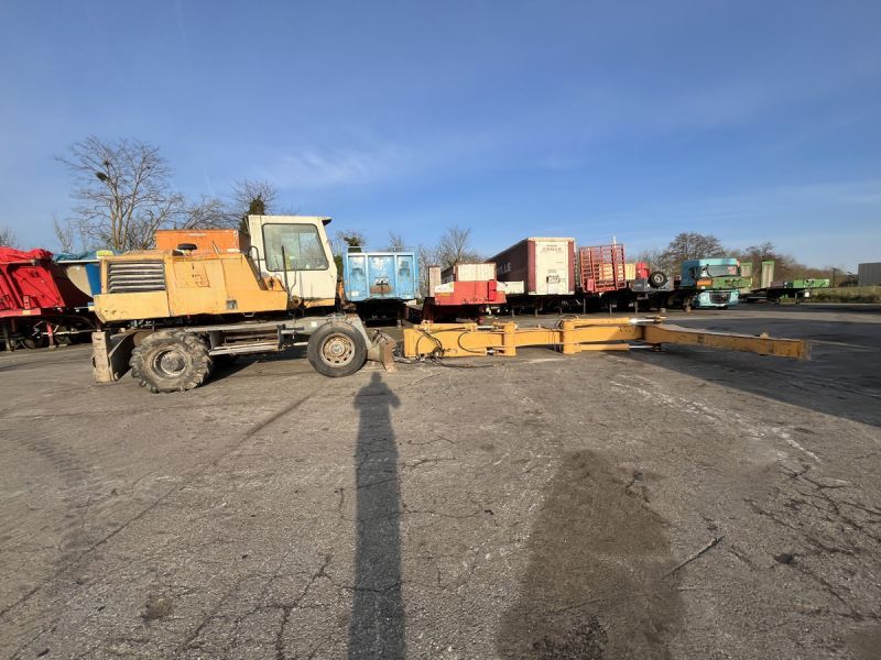 LIEBHERR A316 - POUR PIECES