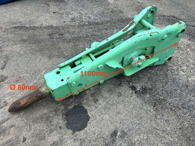 AUTRE tractopelles / peles 6 / 8 Tonnes - 355 Kgs