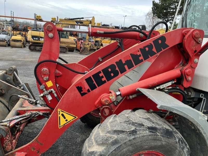 LIEBHERR L506 STEREO