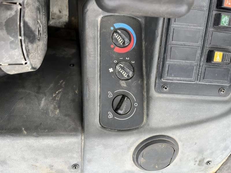 LIEBHERR L506 STEREO