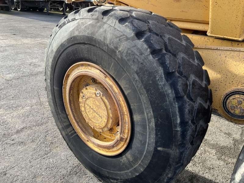 VOLVO A25 6X4
