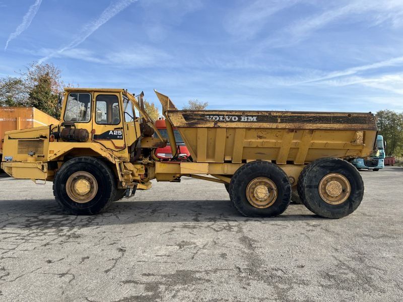 VOLVO A25 6X4