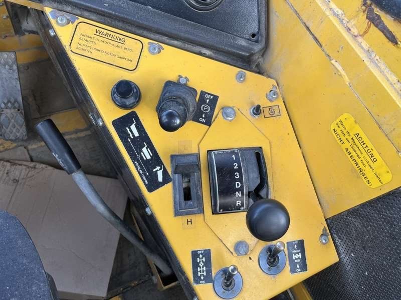 VOLVO A25 6X4