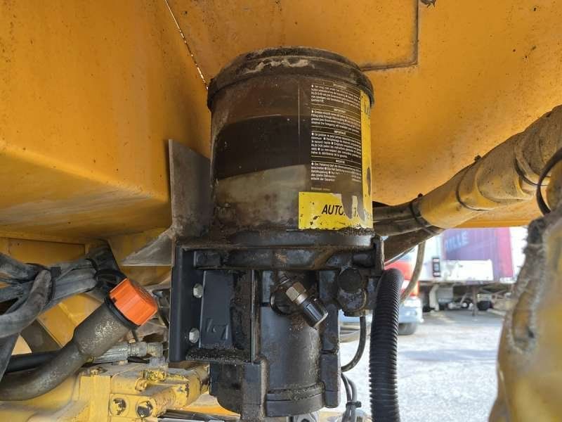 VOLVO A25 6X4