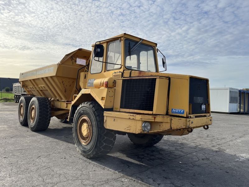 VOLVO A25 6X4