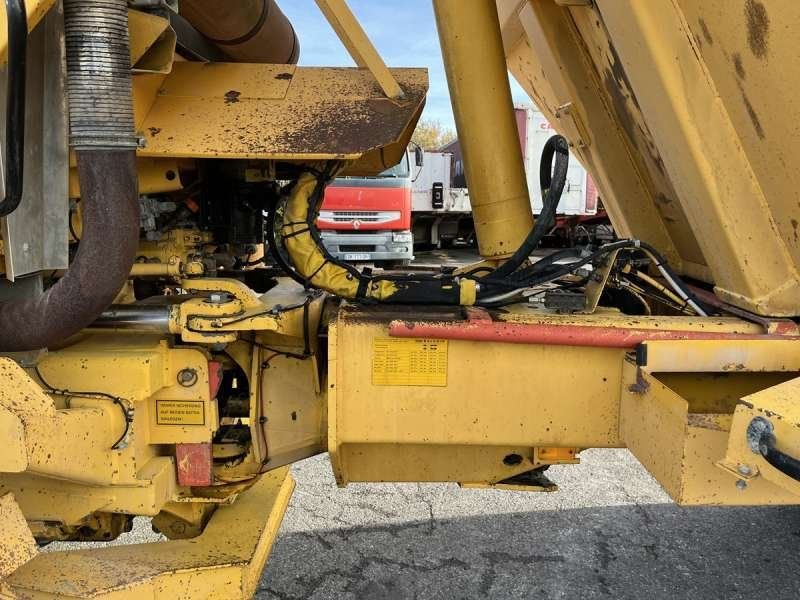 VOLVO A25 6X4
