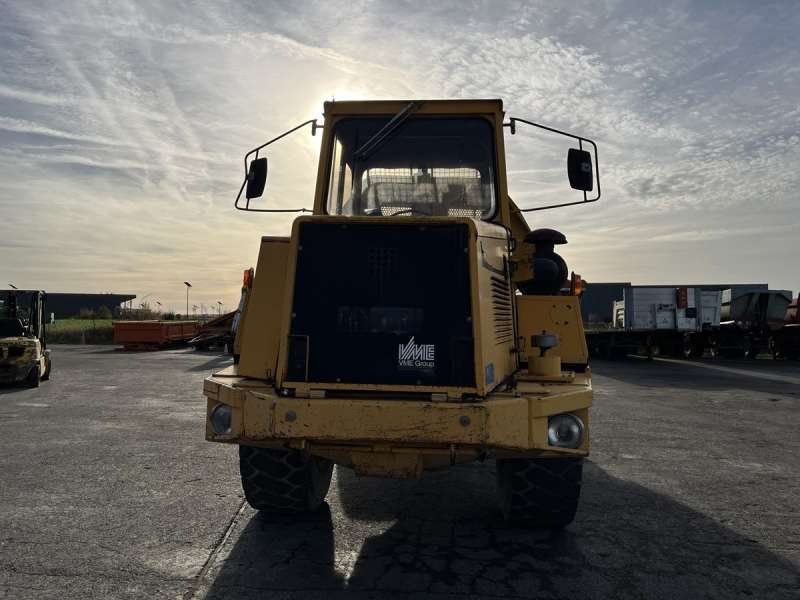 VOLVO A25 6X4
